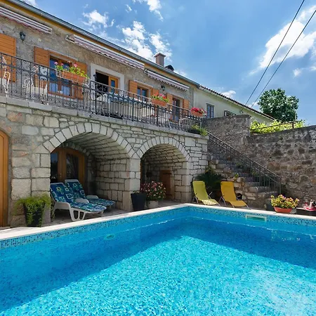 House Ljuba *